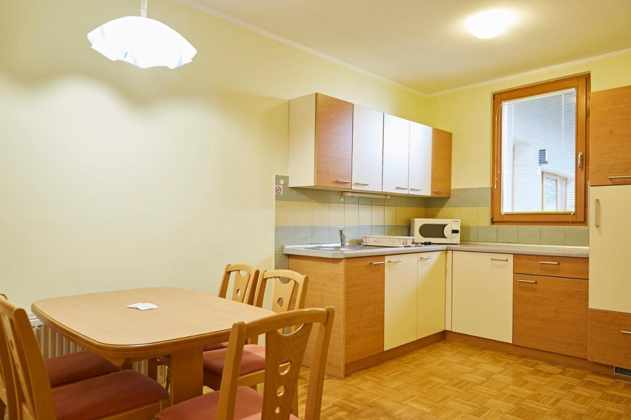 Thermal Apartments レンダヴァ エクステリア 写真