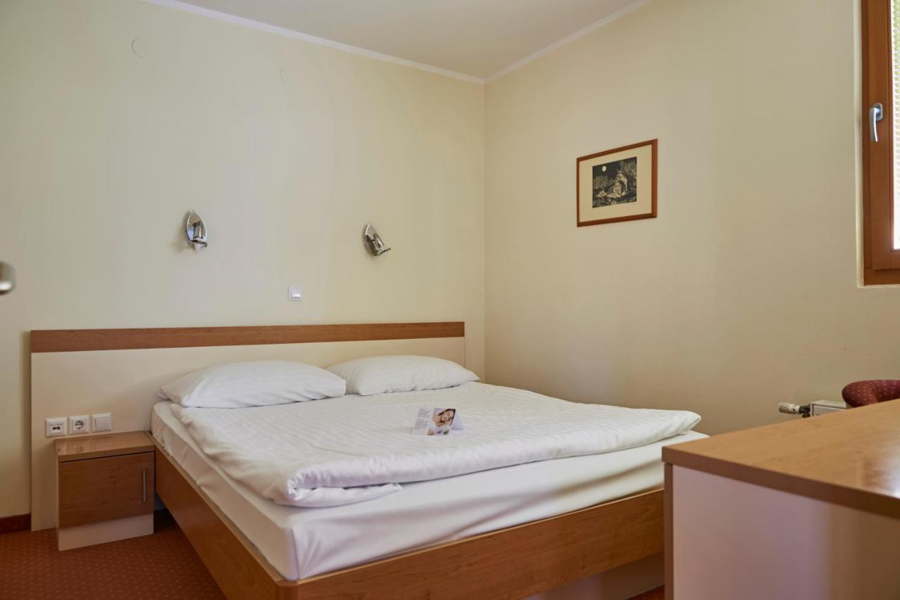 Thermal Apartments レンダヴァ エクステリア 写真