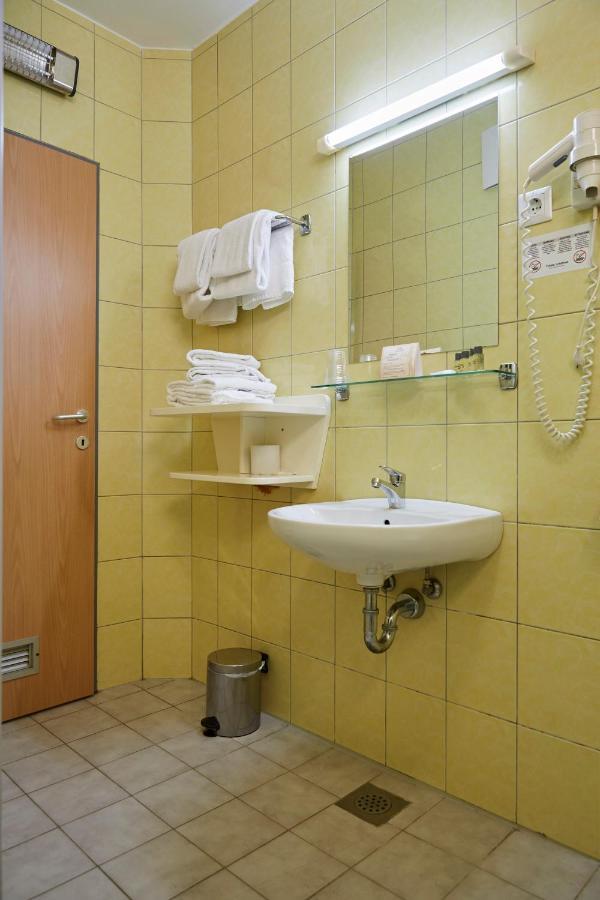 Thermal Apartments レンダヴァ エクステリア 写真