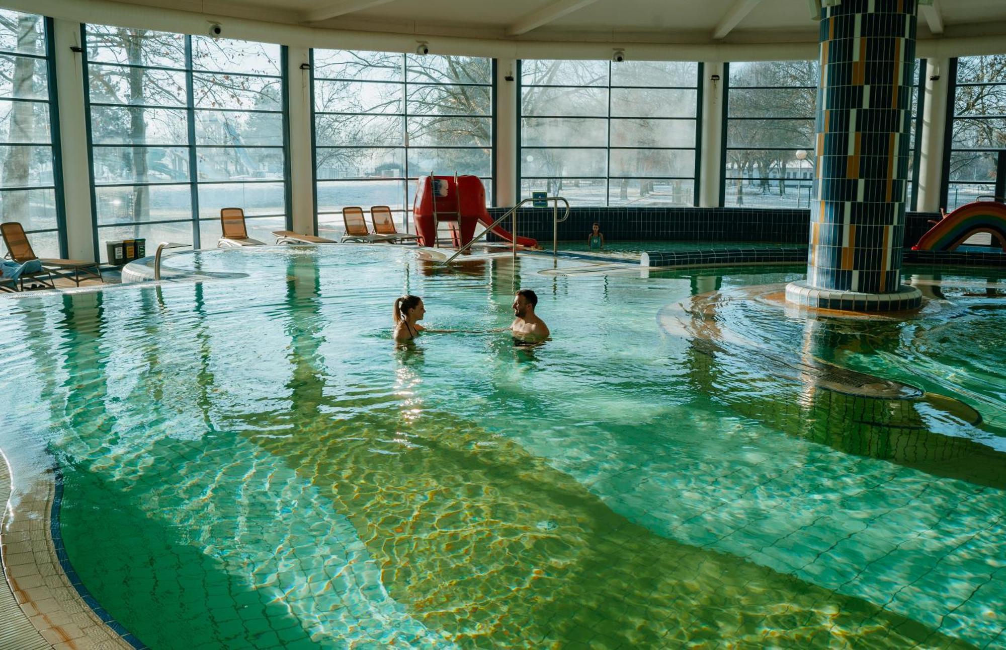 Thermal Apartments レンダヴァ エクステリア 写真